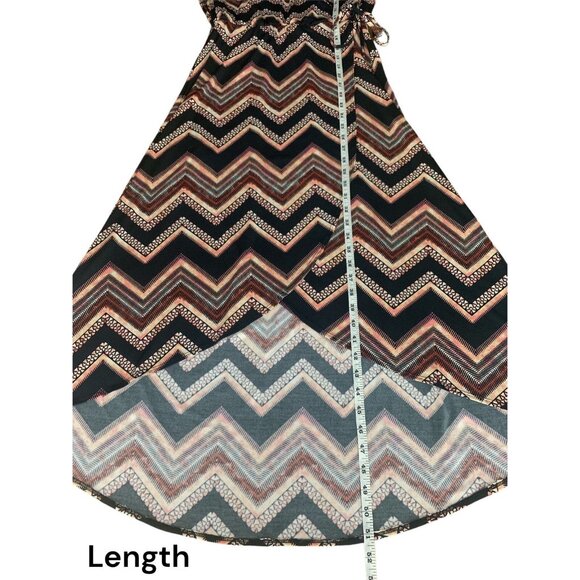Maurices Womens Chevron Print Stretch Maxi Dress With Short Sleeves & Tie Waist - Picture 5 of 9